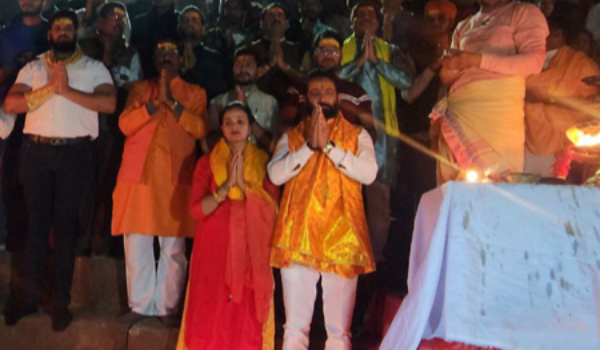 खारुन गंगा मैया एवं हटकेश्वर महादेव की महाआरती