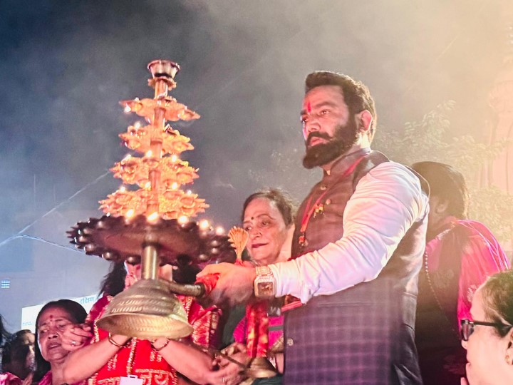 वैसाख पूर्णिमा की संध्या को बुध_पूर्णिमा के अवसर पर महादेव घाट रायपुर में  एक बार फिर होने जा रही है खारुन_गंगा_महाआरती